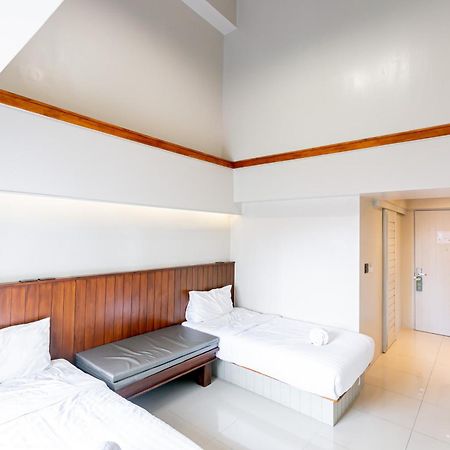 A Room Bangkok Sathorn Екстер'єр фото