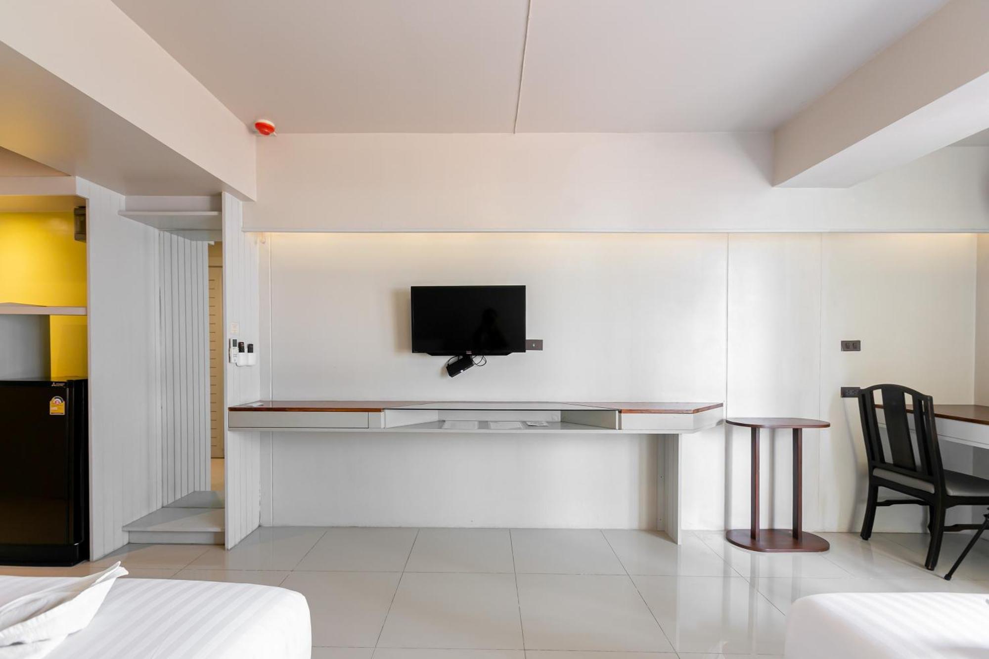 A Room Bangkok Sathorn Екстер'єр фото